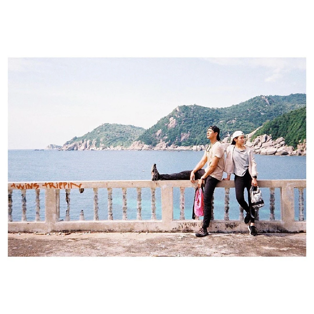 เวียร์ โพสต์หวานส่งท้ายปีถึง เบลล่า ขออยู่ใกล้ๆในทุกความรู้สึก