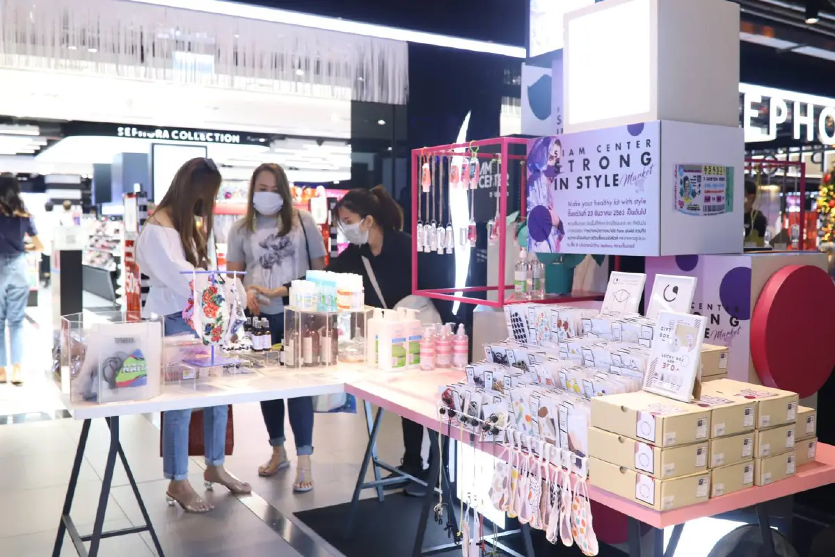 Strong in Style ช้อปปิ้งไอเท็มสุดชิคจากไทยดีไซเนอร์