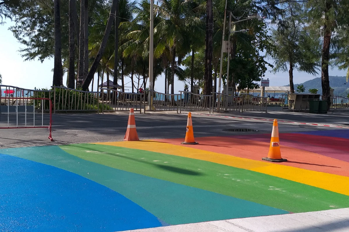 ป่าตองปรับภูมิทัศน์เก้อ! ภูเก็ตของดจัดเคาท์ดาวน์