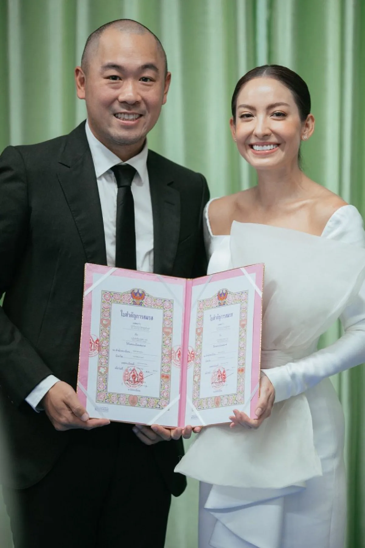 วิวาห์ฝ่าโควิด! รวมคู่รักซุปตาร์..แต่งงานเริ่มต้นชีวิตคู่ในปี 2020