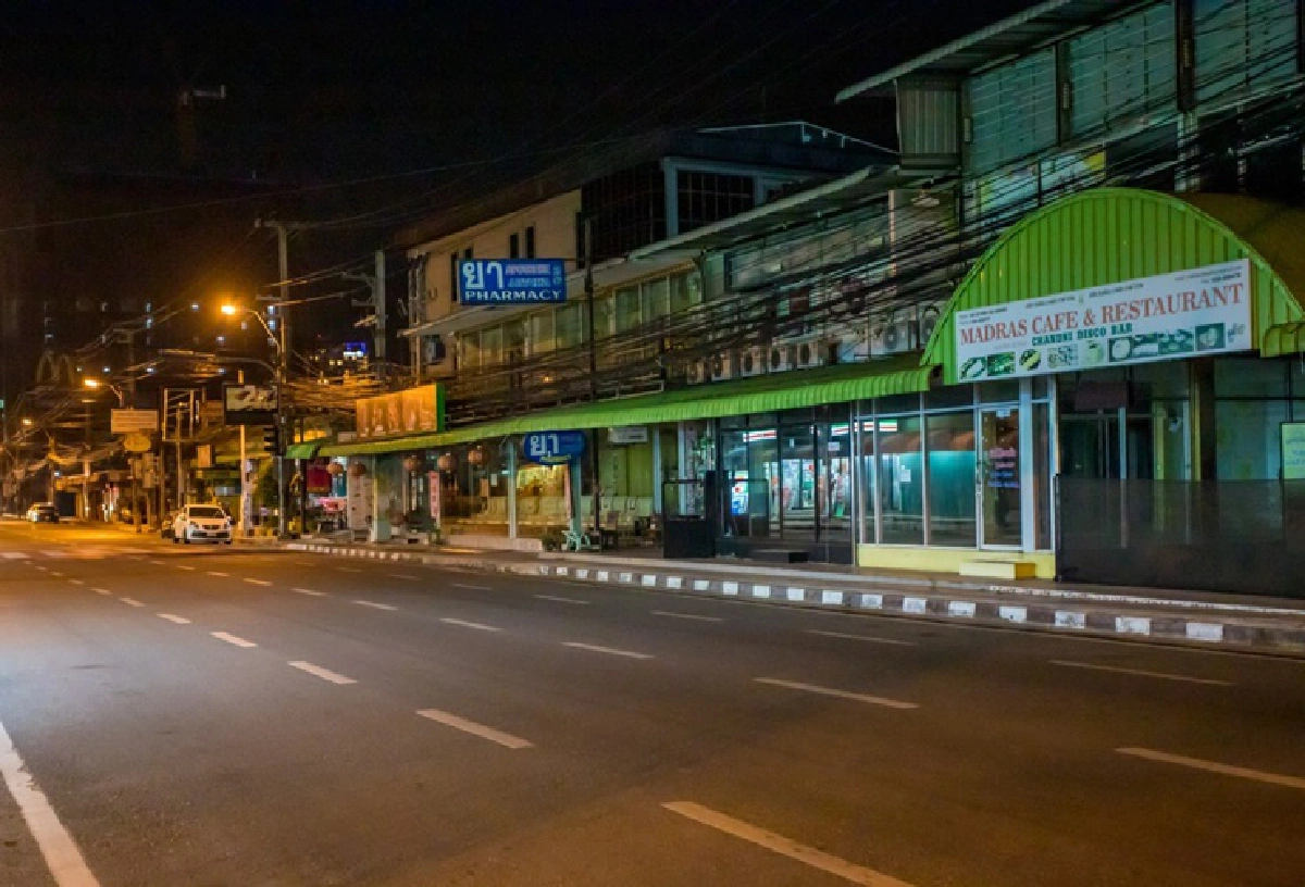 เผยภาพพัทยา หลังปิดทั้งเมือง ยกระดับพื้นที่สีแดงคุมโควิด