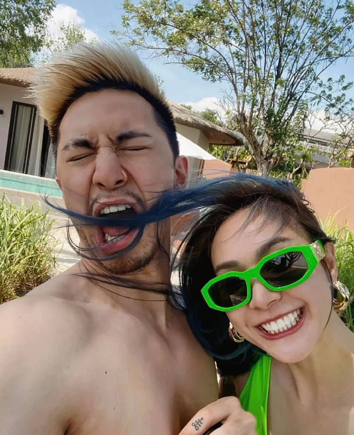 ธามไท คุกเข่าต่อหน้า โฟร์ ศกลรัตน์ โชว์ซีนหวาน..นึกว่าขอแต่งงาน