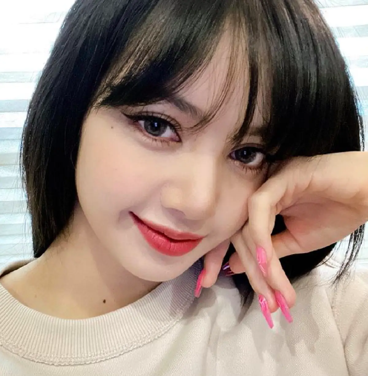 ฮอตอย่างต่อเนื่อง “ลิซ่า BLACKPINK” ครองอันดับ 1 บุคคลที่ยอดติดตาม IG สูงสุด 