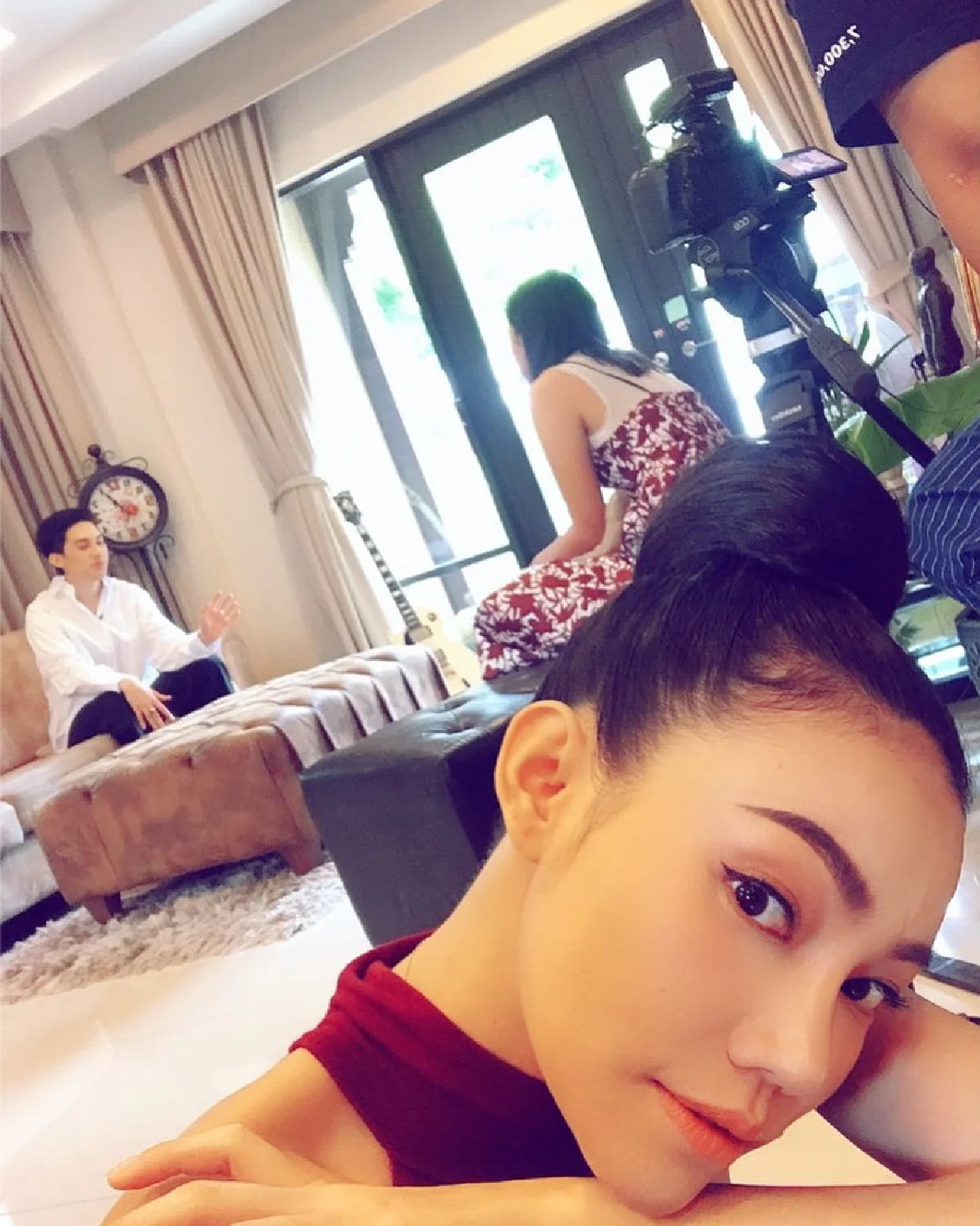 ไม่งงจะงงมาก “เสือ” ตอบชัดไม่ได้คบ “เอ็มมี่ แม็กซิม” แต่ทาง “กานต์” บอกจะข่าวดีประกาศ ทำหลายคนสับสน