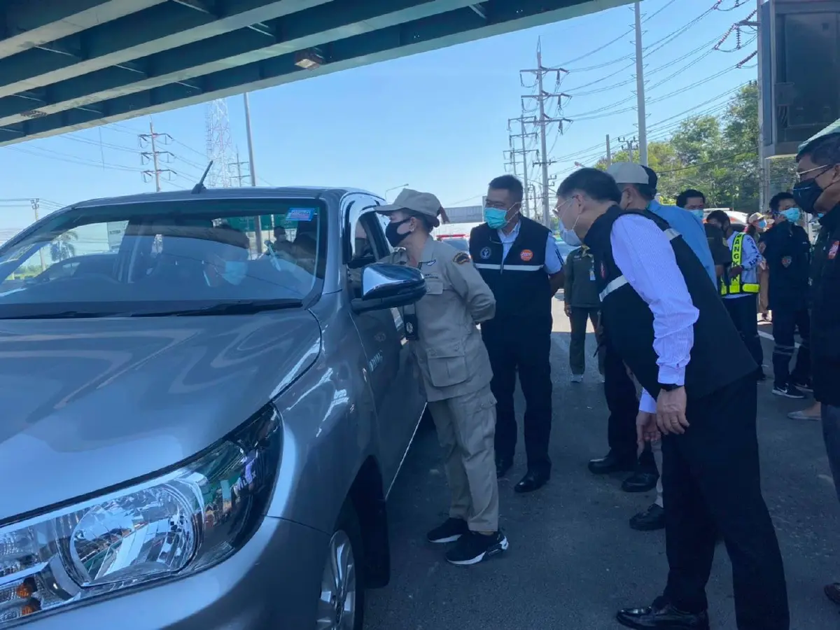 14 ด่านตรวจโควิดในกทม.เริ่มตั้งแล้วคัดกรองคนเดินทาง24ชม.