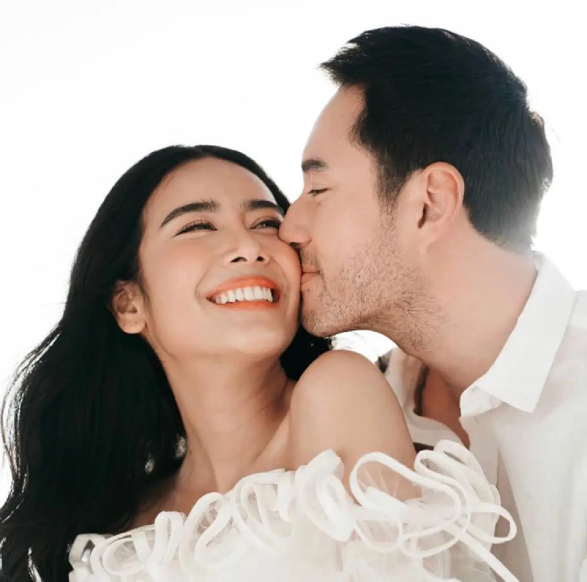 “เจสัน ยัง” ควง “น้องอีฟ” ถ่ายภาพพรีเวดดิ้งสุดโรแมนติก ความหวานทะลุเฟรมมาก