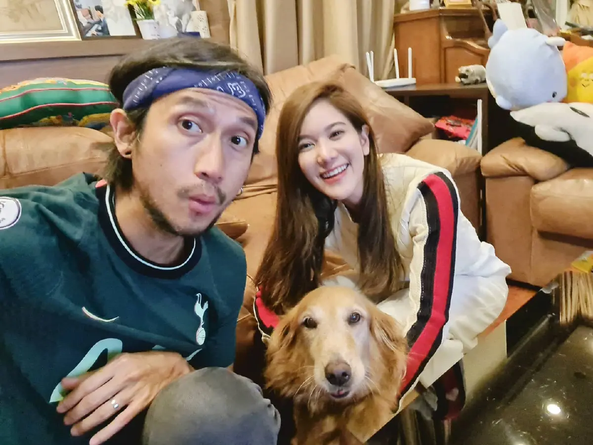 จากบุญจะกลายเป็นบาป! ชาวเน็ตเตือน “ก้อย-ตูน” หลังทำบุญปล่อยสัตว์ลงน้ำ