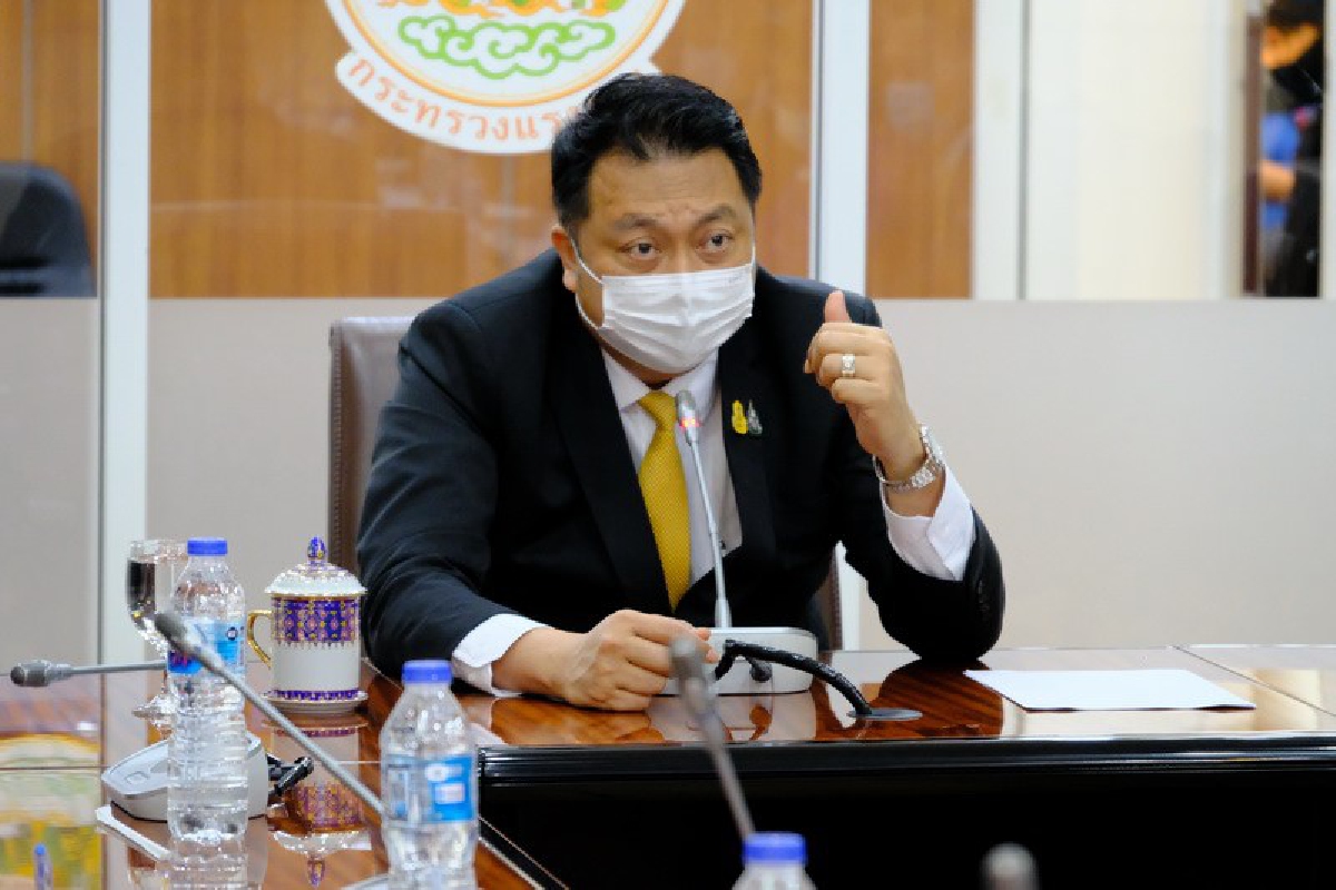 'รมว.สุชาติ' คอนเฟอเรนซ์ให้กำลังใจ 5 หน่วยในสังกัดสมุทรสาคร พร้อมเสนอมาตรการตรวจโควิด-19 เชิงลึกแก่แรงงานในสถานประกอบการ 'รมว.สุชาติ' คอนเฟอเรนซ์ให้กำลังใจ 5 หน่วยในสังกัดสมุทรสาคร พร้อมเสนอมาตรการตรวจโควิด-19 เชิงลึกแก่แรงงานในสถานประกอบการ