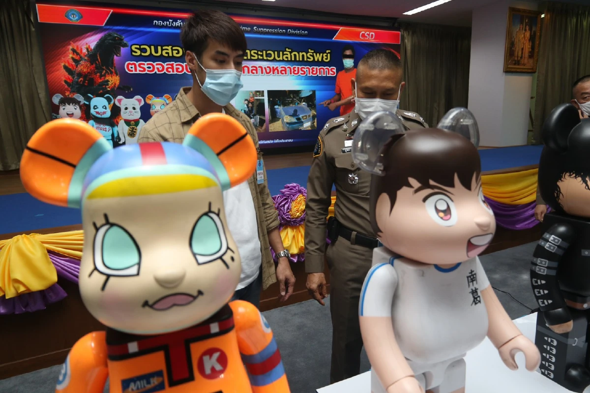 "บอย ปกรณ์"บุกกองปราบดูของกลางถูกคนร้ายฉกไปช่วงปีใหม่