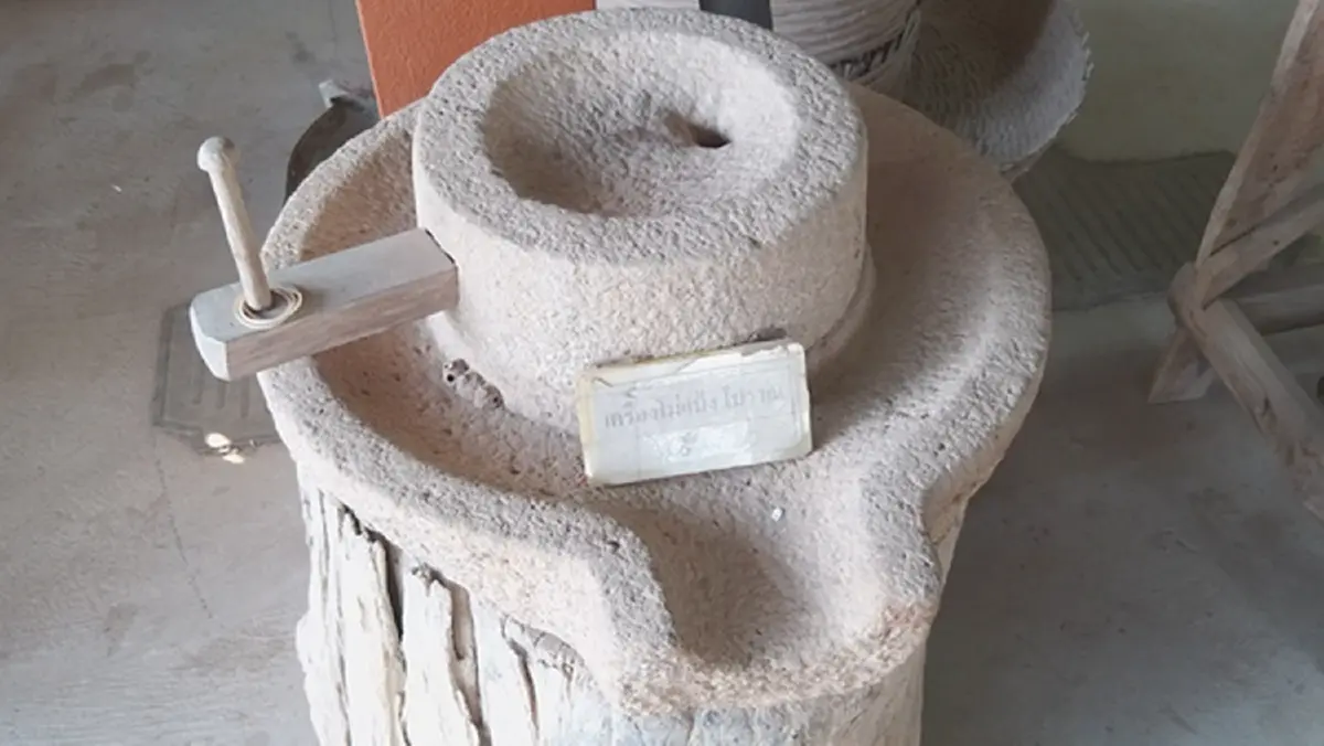 ลุงวัย75ปีเปิดบ้านเป็นพิพิธภัณฑ์โชว์ของสะสมเก่าแก่ให้ดูฟรี