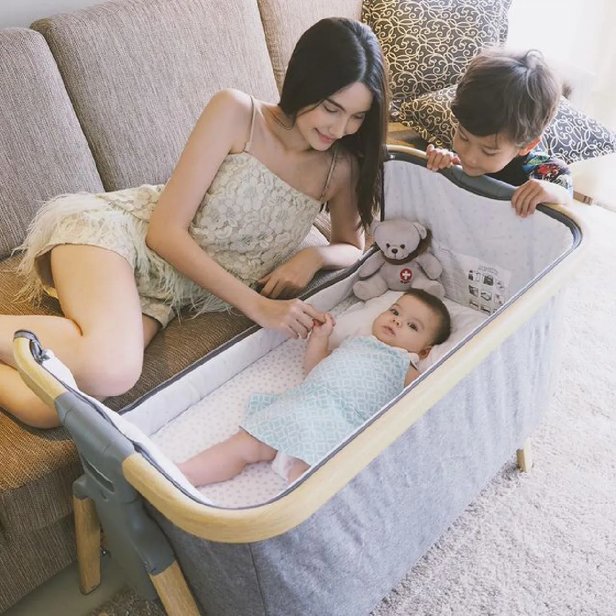 ซาร่า ฉะผู้ใหญ่มือถือสากปากถือศีล บอกให้คนอื่นเงียบ..ตัวเองกลับทำให้เป็นเรื่อง