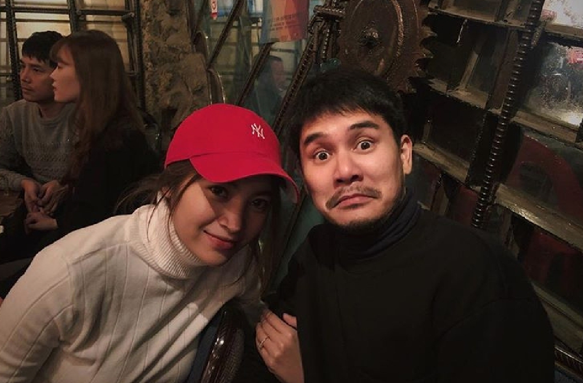 เจ็บนี้เพื่อเมีย! อาร์ตี้ ธนฉัตร เผยรอยสัก 11 ชม.เป็นรูปหน้าภรรยาไว้บนอก 