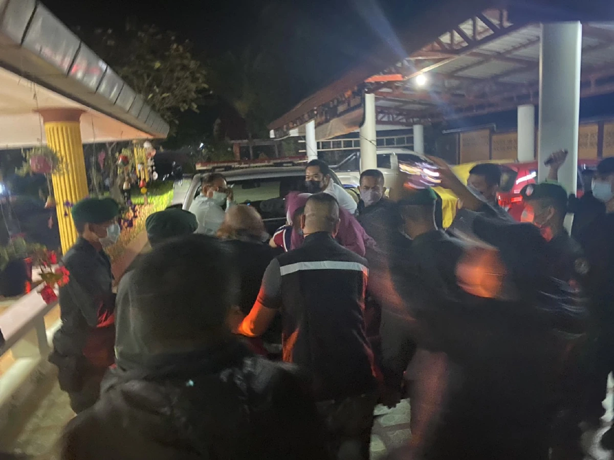 ทลายบ่อนวิ่งจับ34นักพนันเช่ารีสอร์ทหรูเปิดเล่นเย้ยกม.ไม่กลัวโควิด