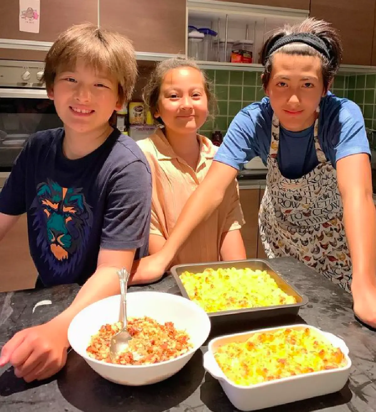 “แหม่ม คัทลียา” เผยภาพคู่ลุงหลาน "วิลลี่-น้องแมค" หน้าคล้ายกันมาก ยิ่งโตยิ่งหล่อ