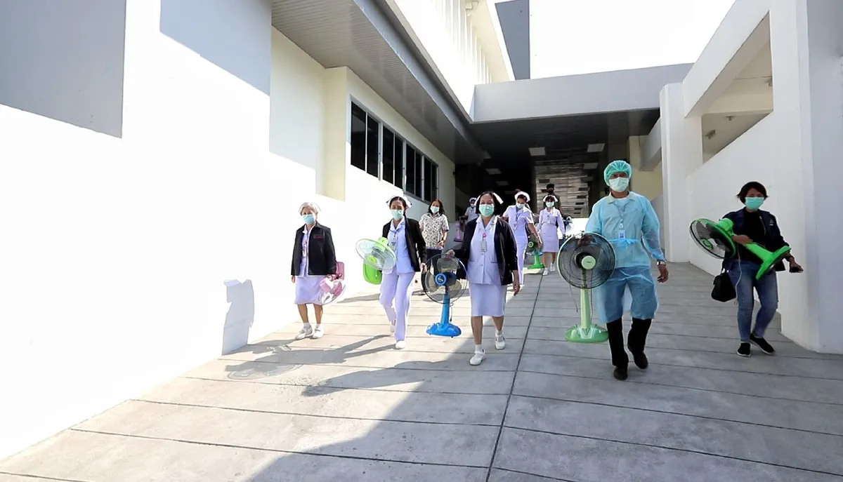 เตรียมความพร้อมรพ.ราชวิถี2(รังสิต)เป็นโรงพยาบาลสนามรับผู้ป่วยโควิด