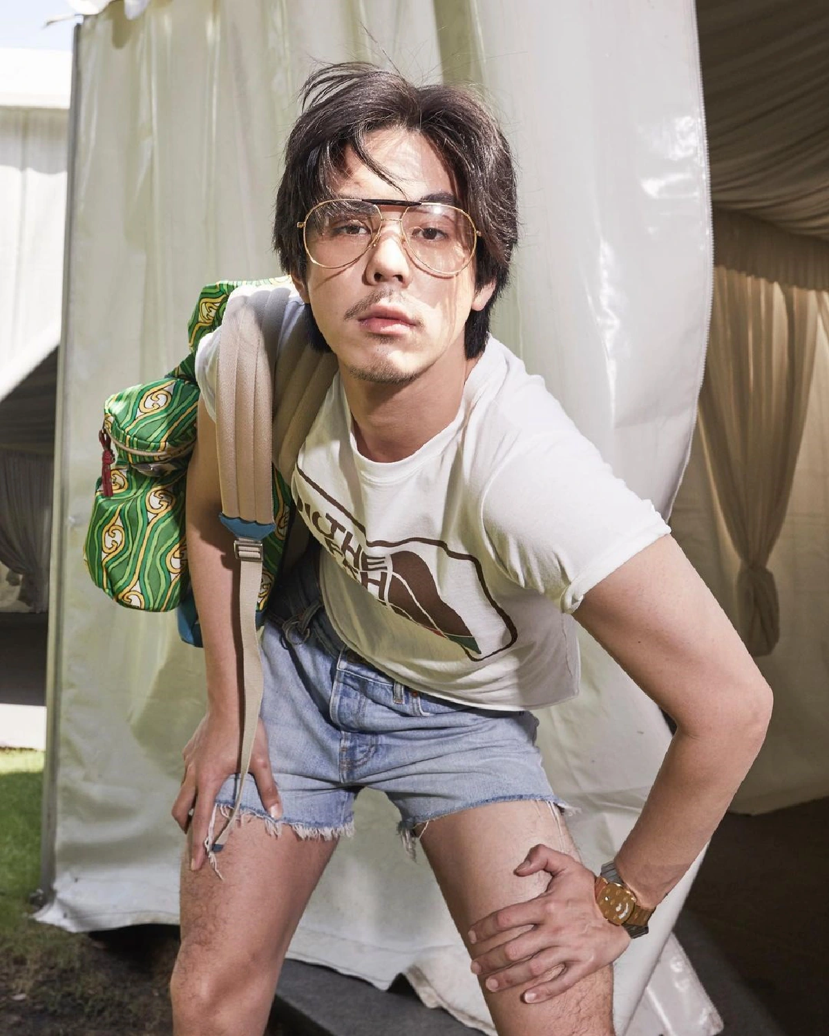 “พีช พชร” มาในแฟชั่นลุคใหม่แซ่บหนักมาก จัดเต็มเสื้อแบรนด์เนมคอลใหม่เอวลอย