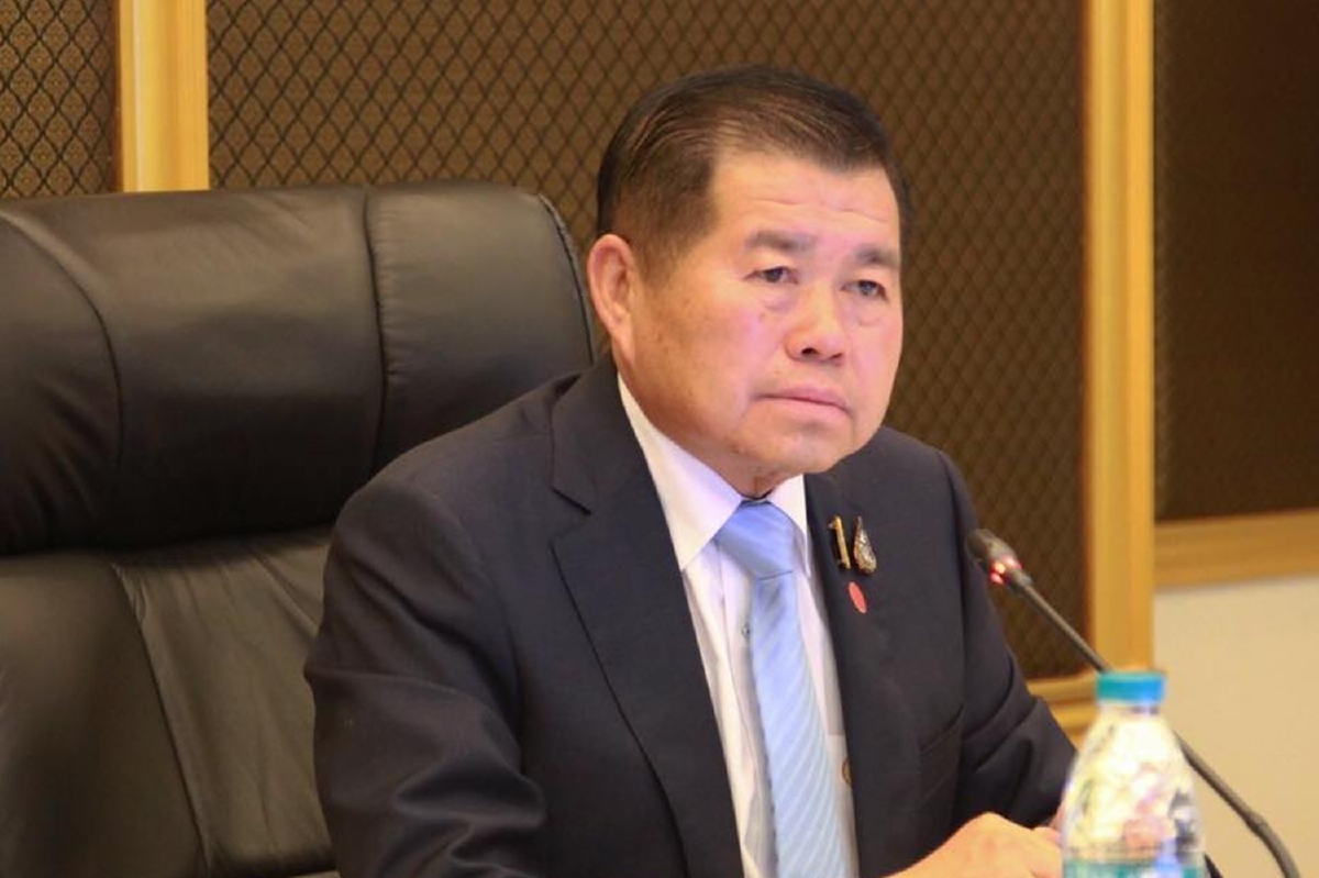 นิพนธ์พร้อมรับกฐินศึกซักฟอกคาดปมโครงการจะนะเป็นเหตุ นิพนธ์พร้อมรับกฐินศึกซักฟอกคาดปมโครงการจะนะเป็นเหตุ