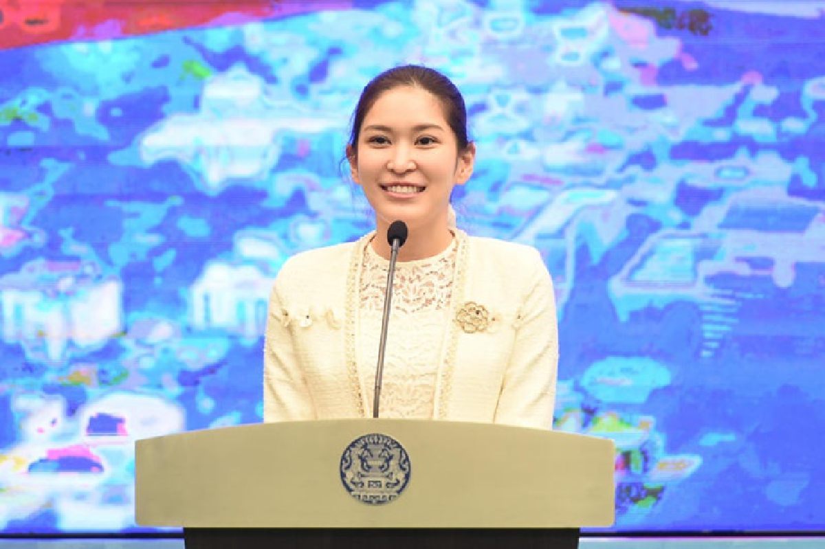"หมอทวีศิลป์" เตรียมกลับมาทำหน้าที่โฆษกศบค.ผลตรวจโควิดเป็นลบ "หมอทวีศิลป์" เตรียมกลับมาทำหน้าที่โฆษกศบค.ผลตรวจโควิดเป็นลบ