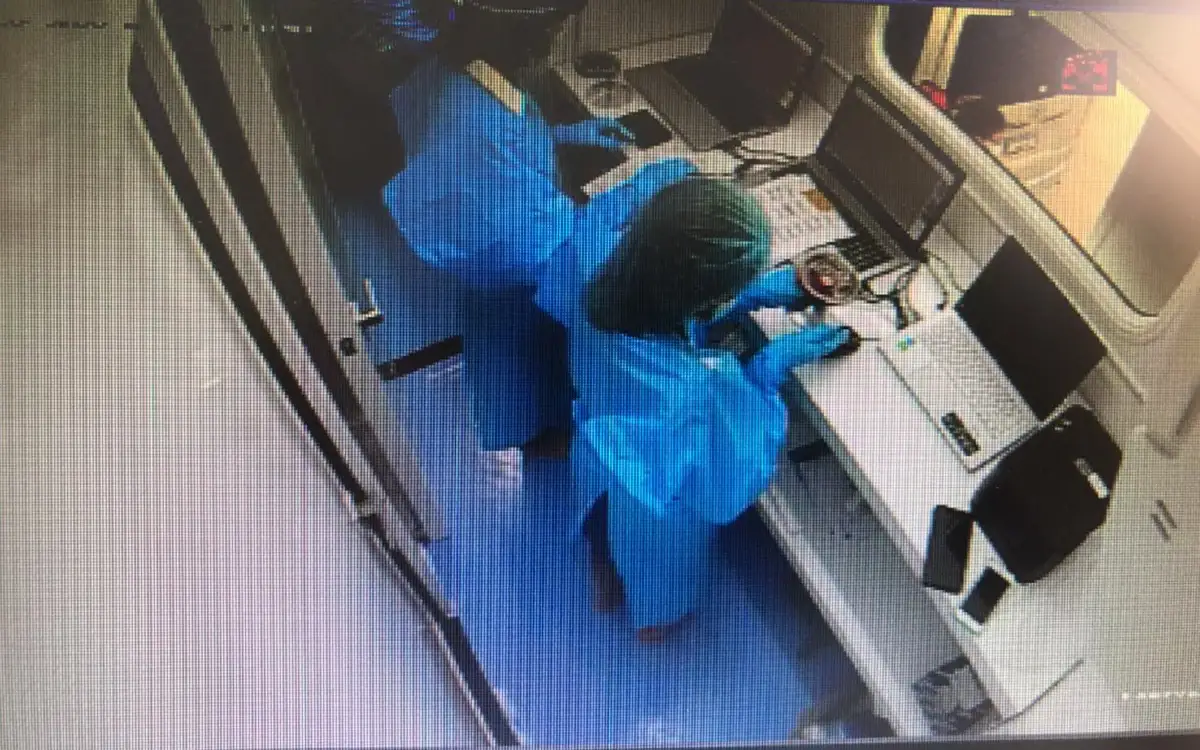 "ในหลวง"พระราชทานรถวิเคราะห์ผลด่วนพิเศษต้นแบบตรวจหาเชื้อโควิด