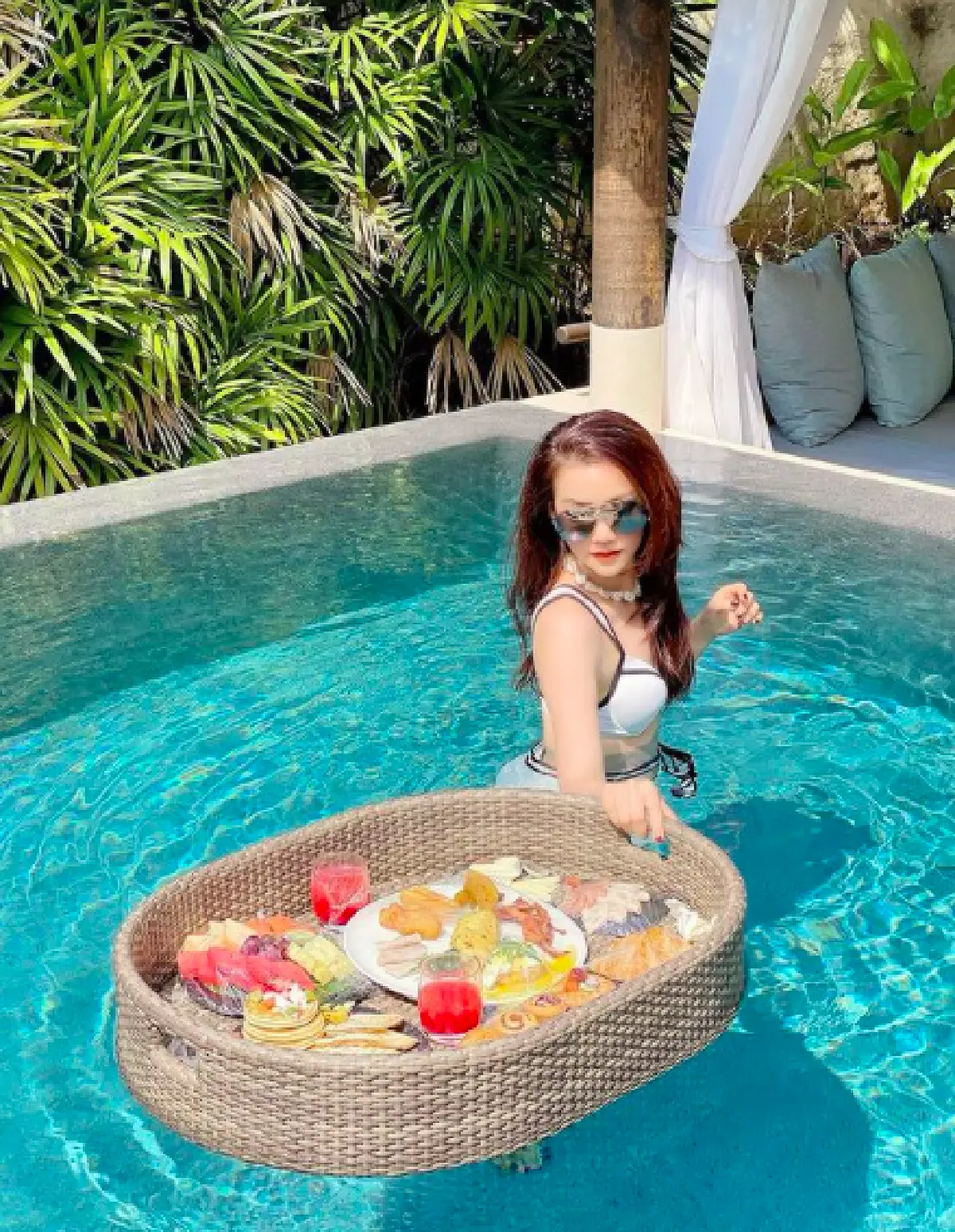 "หมิง อรินทร์มาศ” อดีตนางสาวไทย คว้าชุดบิกินี่อวดหุ่นเพียว ผิวออร่ามาก