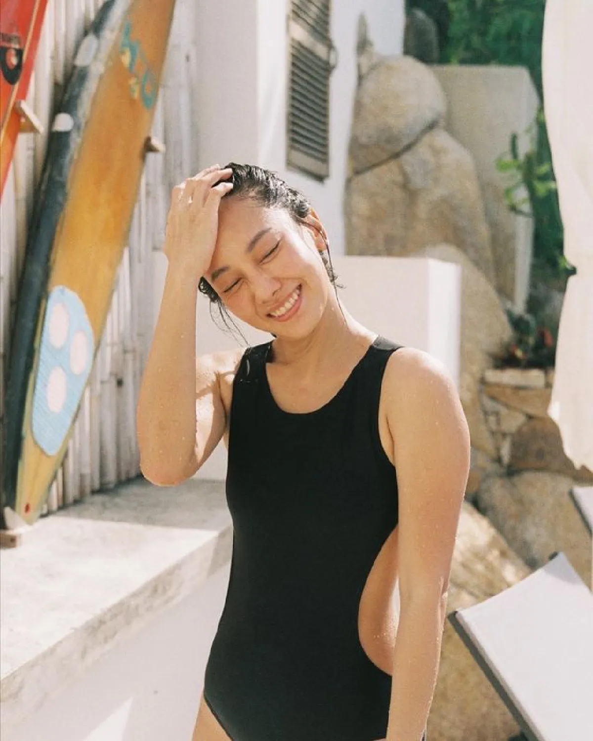 ทีเด็ด “นุ่น วรนุช" ในวัย 40 ปี ใส่ชุดว่ายน้ำโชว์เอวคอด ยังสวยเป๊ะ !