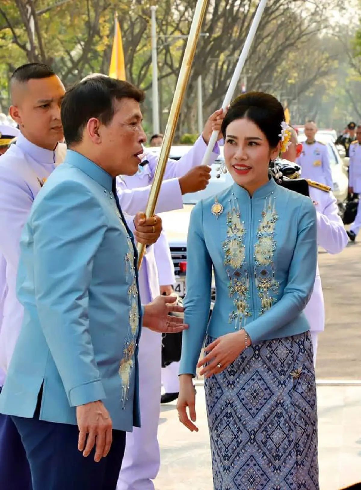 ในหลวงเสด็จฯบำเพ็ญพระราชกุศลเนื่องในวันเกิดเจ้าคุณพระสินีนาฏ
