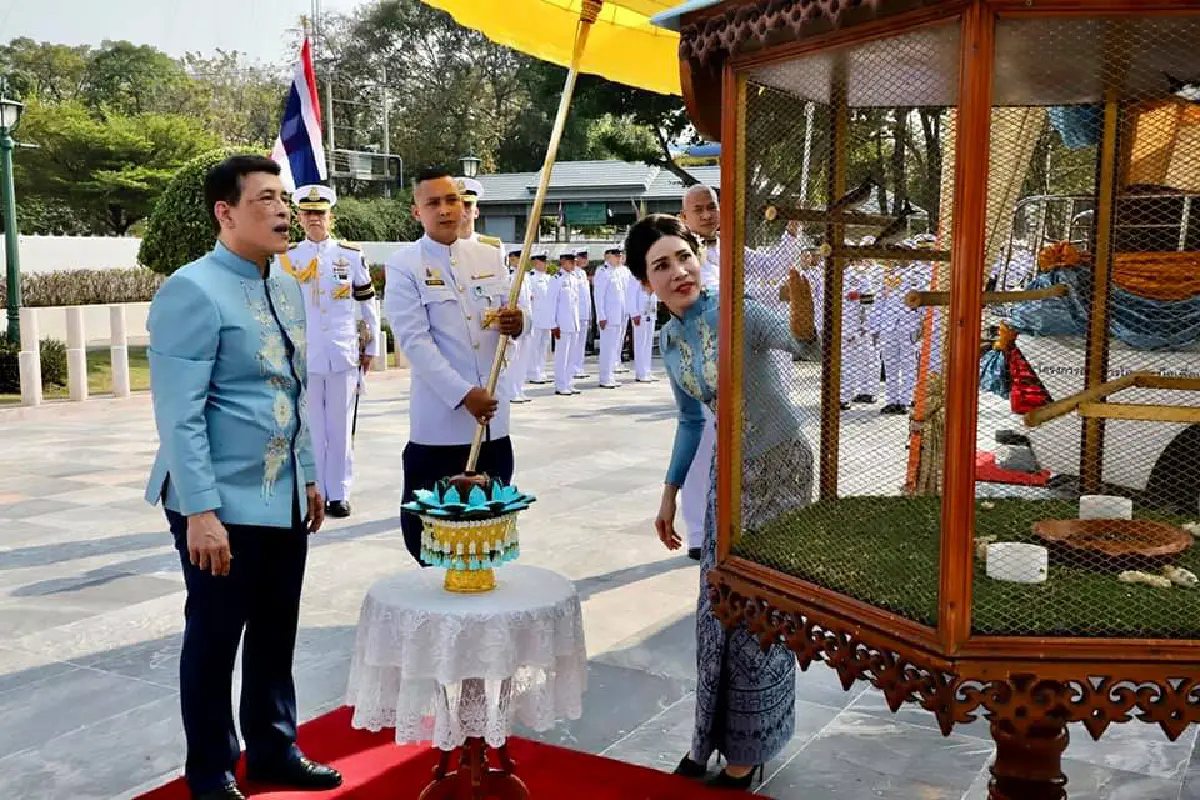 ในหลวงเสด็จฯบำเพ็ญพระราชกุศลเนื่องในวันเกิดเจ้าคุณพระสินีนาฏ
