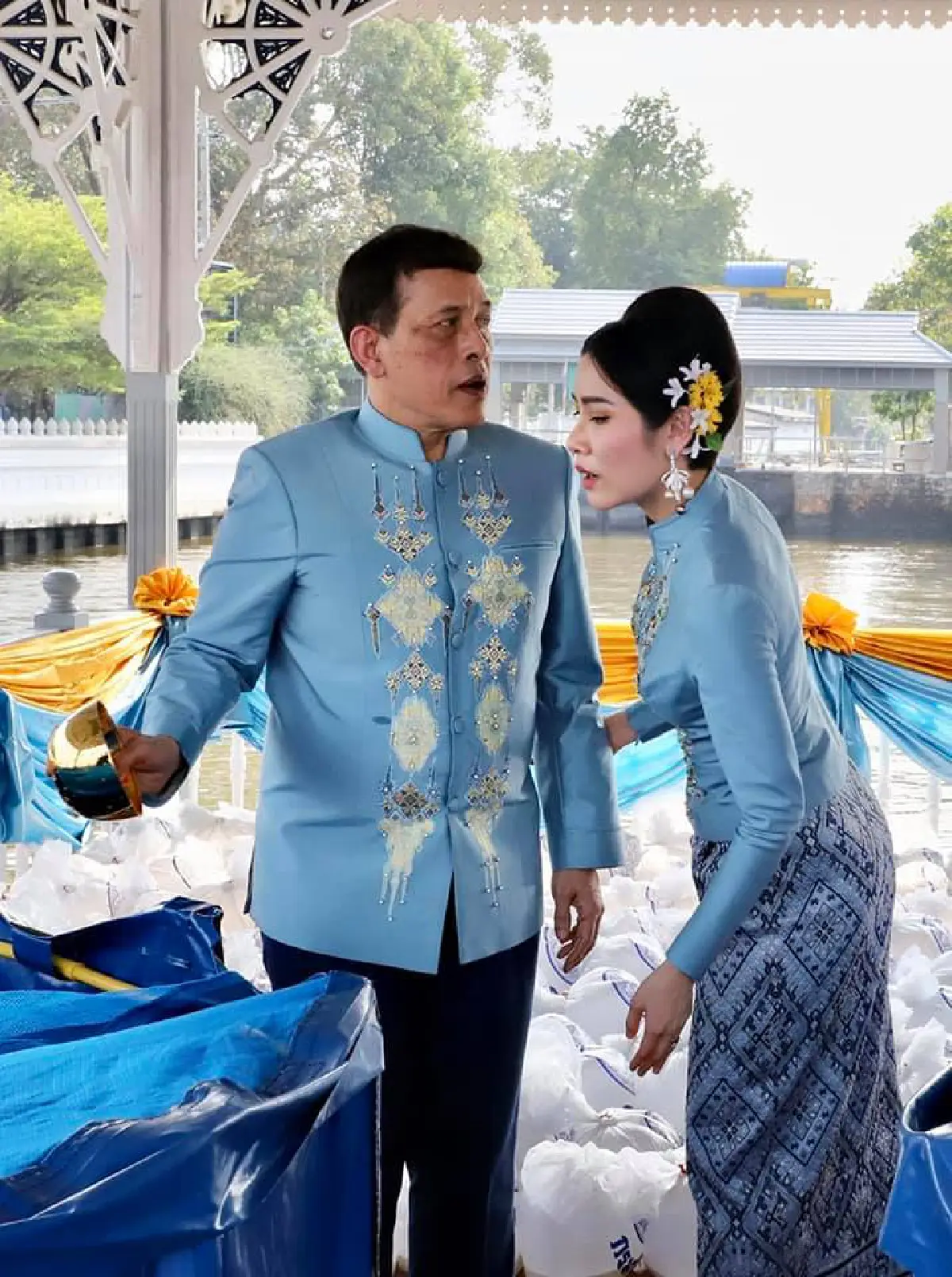 ในหลวงเสด็จฯบำเพ็ญพระราชกุศลเนื่องในวันเกิดเจ้าคุณพระสินีนาฏ