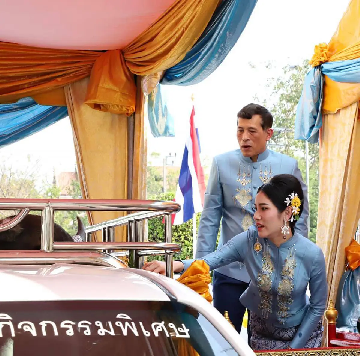 ในหลวงเสด็จฯบำเพ็ญพระราชกุศลเนื่องในวันเกิดเจ้าคุณพระสินีนาฏ