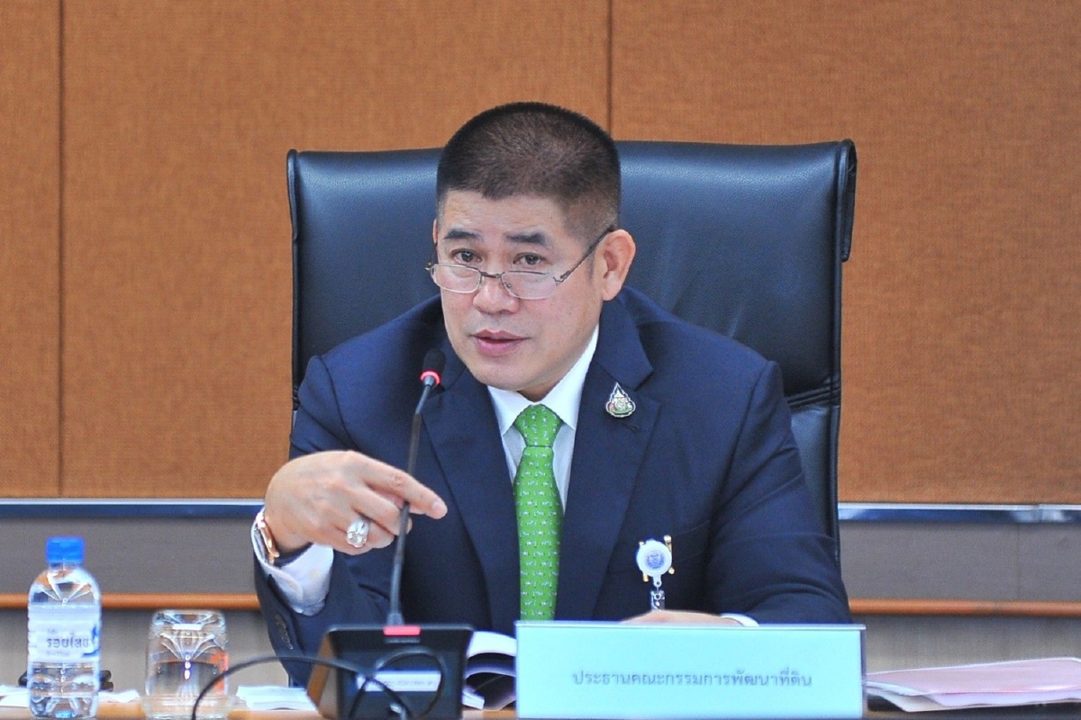 "ธรรมนัส"สั่งเร่งทำโครงการจำแนกประเภทที่ดินช่วยเกษตรกร "ธรรมนัส"สั่งเร่งทำโครงการจำแนกประเภทที่ดินช่วยเกษตรกร