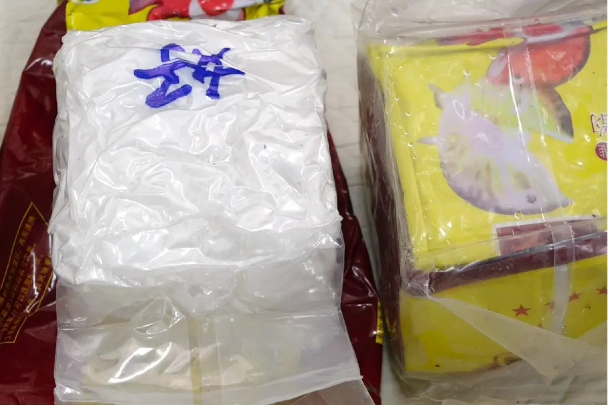 ตะลึง!เจอไอซ์17กก.ลอยติดชายหาดคาดเรือลอบขนล่มกลางทะเล