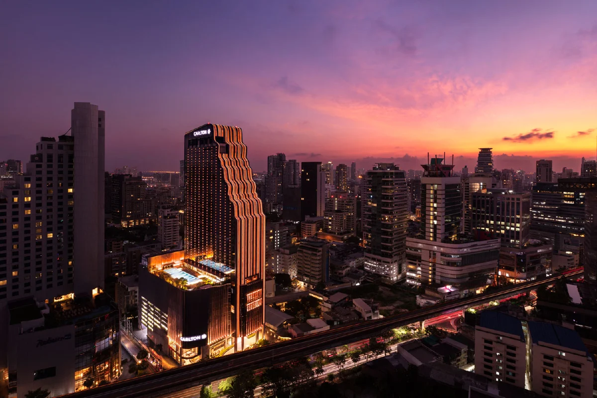 เปลี่ยนที่ทำงานใหม่ให้ไฉไลกว่าเดิม...ณ โรงแรมคาร์ลตัน กรุงเทพฯ สุขุมวิท