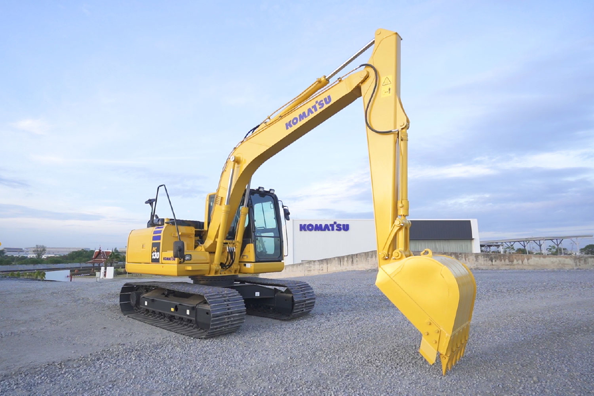KOMATSU อวดโฉมสมรรถนะรถขุด 13 ตันรุ่นใหม่ “แรงจัด ประหยัดยิ่งขึ้น” หมดกังวลเรื่องการดูแลรักษาด้วย B-Connect Warranty 5 ปี KOMATSU อวดโฉมสมรรถนะรถขุด 13 ตันรุ่นใหม่ “แรงจัด ประหยัดยิ่งขึ้น” หมดกังวลเรื่องการดูแลรักษาด้วย B-Connect Warranty 5 ปี