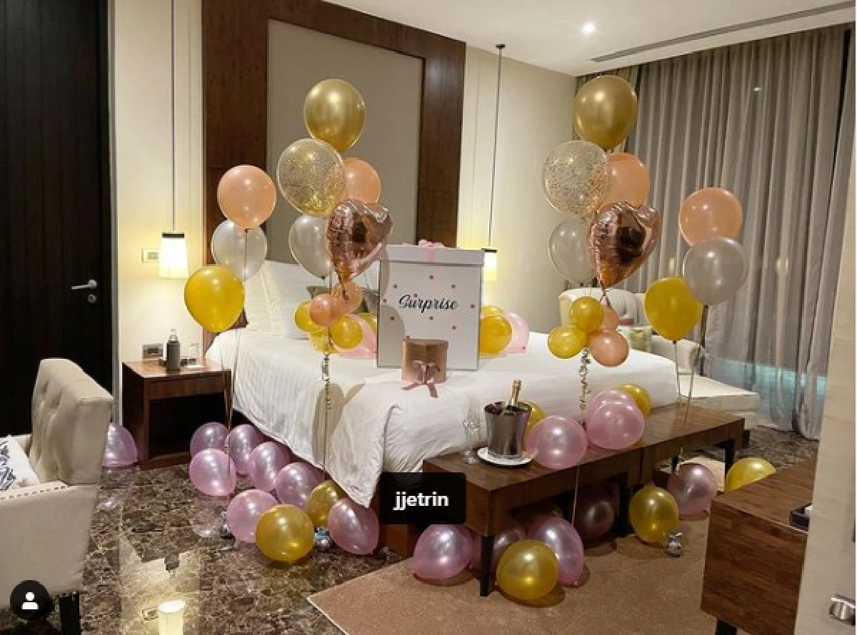 ปิ่น เก็จมณี แฮปปี้มาก! เจ เจตริน ทำเซอร์ไพรส์ฉลองแต่งงาน 20 ปี