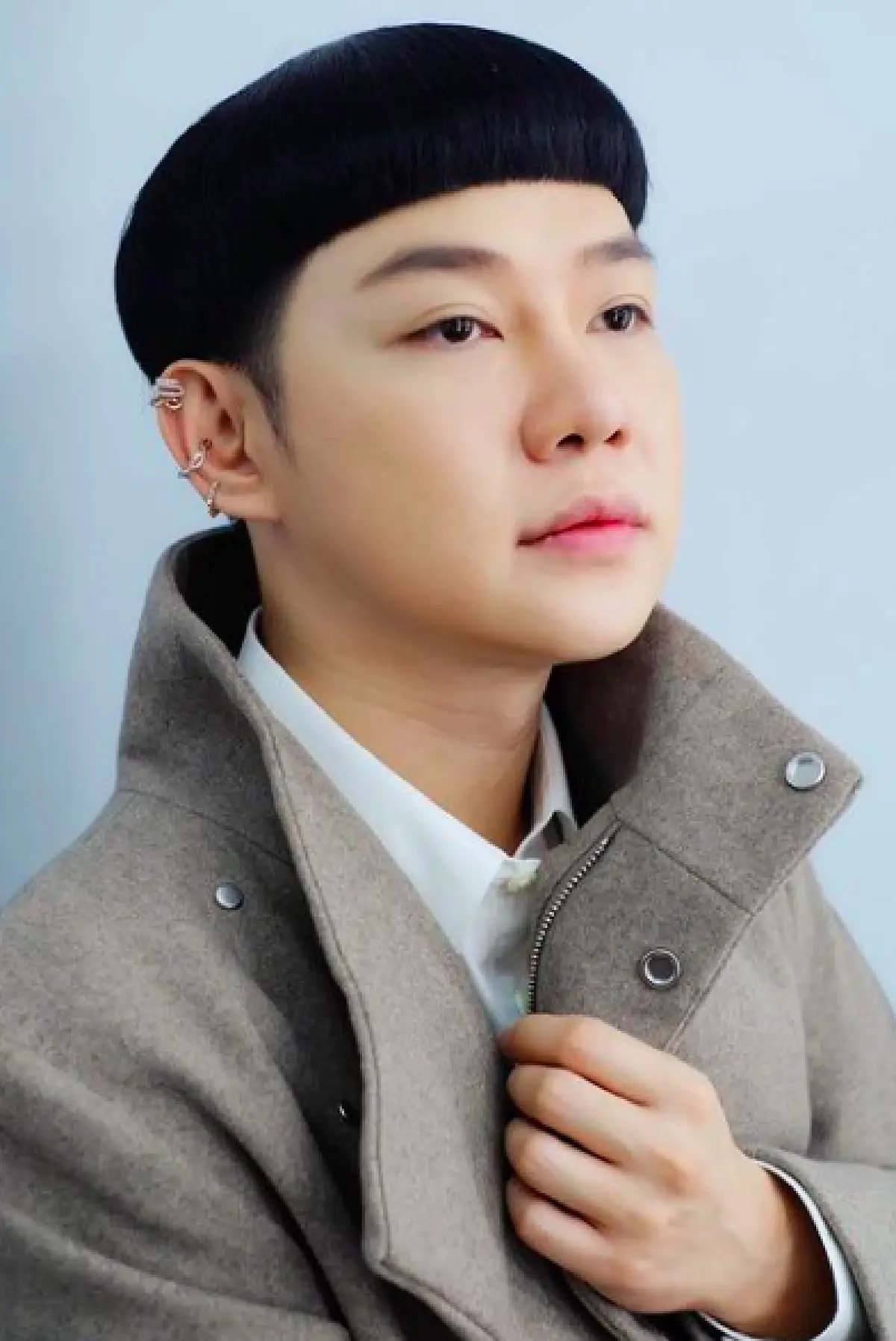 "ดีเจนุ้ย" กับทรงผมเปิดหน้าผาก ที่ทำเอาหลายคนชื่นชมว่าดี 