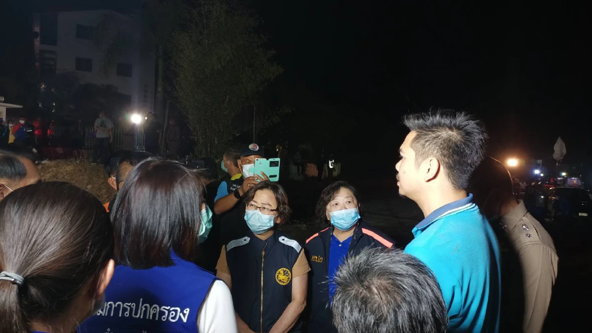 คปภ. ช่วยเหลือด้านประกันภัย กรณีเพลิงไหม้โรงงาน ถังน้ำมันและเครื่องจักรที่จังหวัดเพชรบุรี