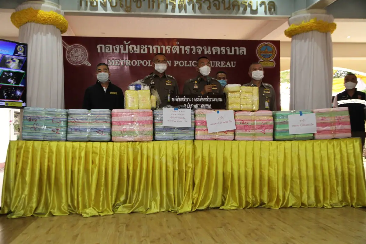 นครบาลจับแก๊งขนยาบ้าข้ามชาติ2.1ล้านเม็ดส่งขายกทม.-ปริมณฑล