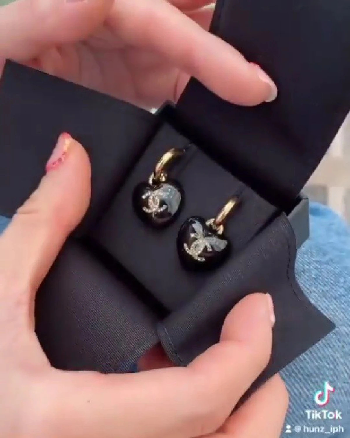 ฮั่น อิสริยะ เปย์หนักพา จียอน ช้อปแบรนด์เนมจุกๆ รับวันวาเลนไทน์