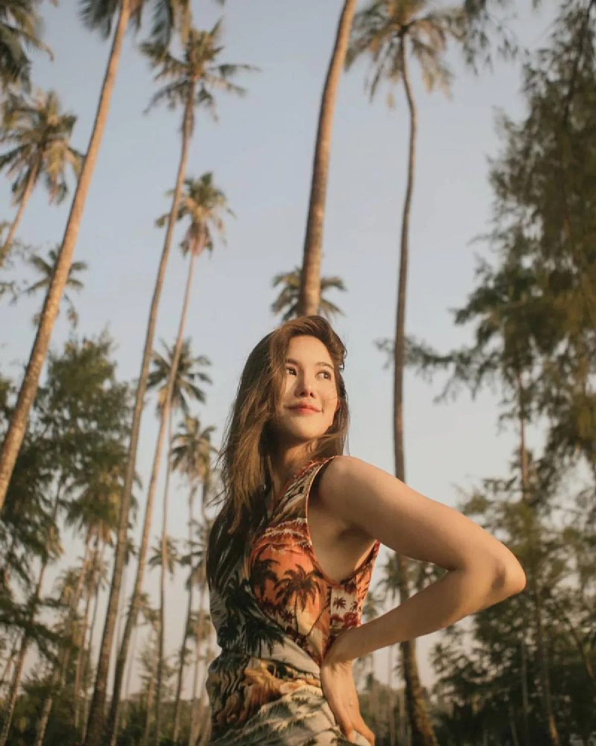 ก้อย รัชวิน โพสท่าสวยจัดเต็มความเซ็กซี่ มีสามีเป็นตากล้องให้ตลอดทริป 