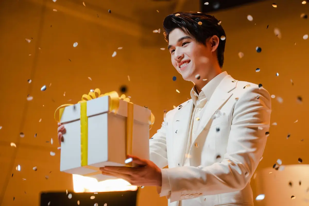 ตูนนำทีมดาราบอกเล่าความประทับใจความสำเร็จ “โครงการ 1 อิ่ม” (ONE GIVE)