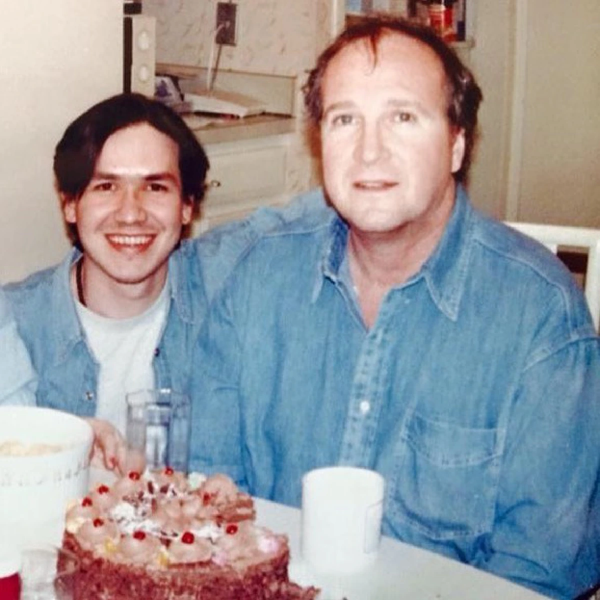 เกริก ชิลเลอร์ สุดเศร้า! โควิด-19 คร่าชีวิตคุณพ่อบุญธรรม