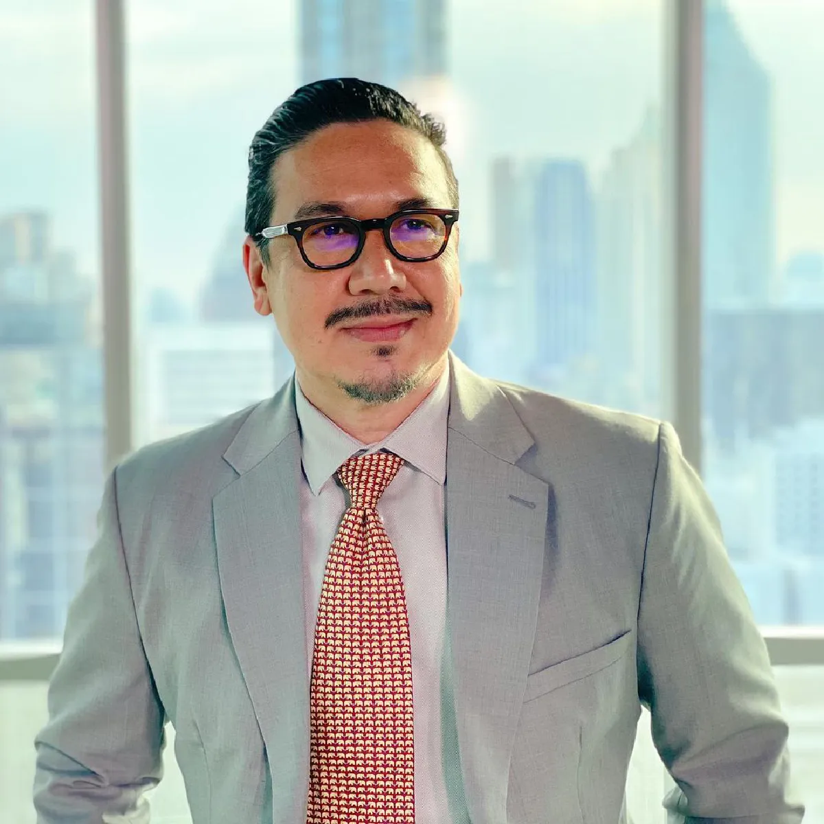 เกริก ชิลเลอร์ สุดเศร้า! โควิด-19 คร่าชีวิตคุณพ่อบุญธรรม