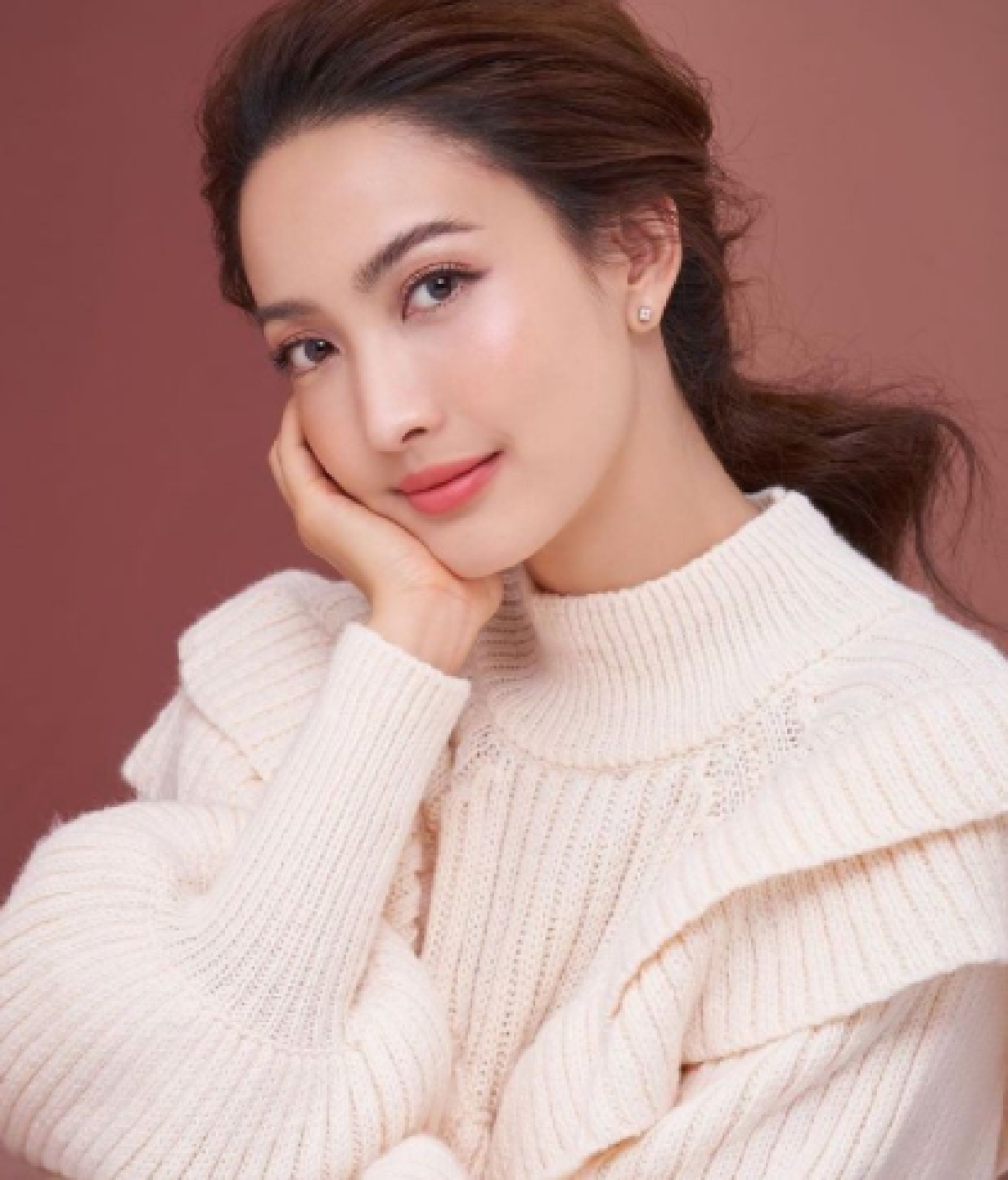 แต้ว ณฐพร มอบเงิน 5 แสน ให้มูลนิธิรามาธิบดี เป็นทุนป้องกันและช่วยเหลือโควิด-19