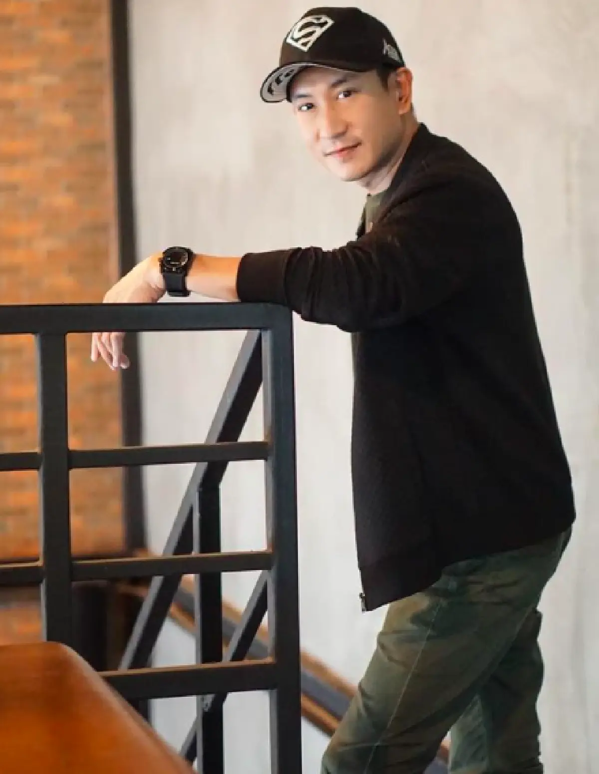 “แพท พาวเวอร์แพท” หอบดอกไม้ช่อโต ฉลองวันเกิดคุณแม่ในรอบ 17 ปี 