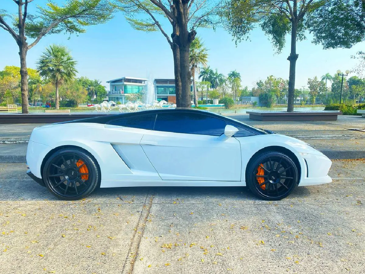 “ดีเจต้น” ถอยรถแลมโบกินี่คันงามสานฝันตัวเอง งานนี้มีลุ้น “ใหม่ สุคนธวา” จะให้เข้าบ้านไหม!?