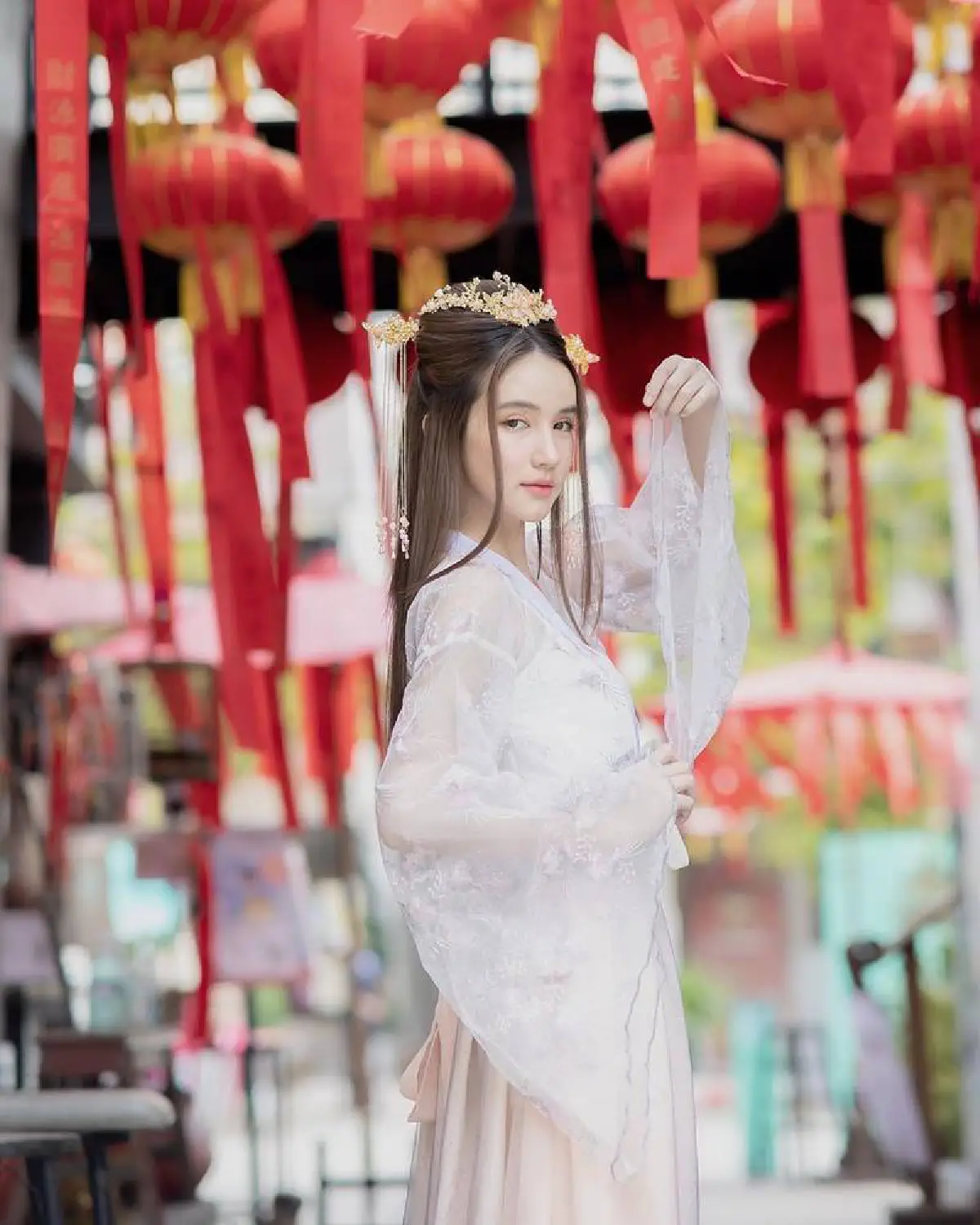 ตรุษจีนตรุษใจ! เหล่าสาวๆคนดังแต่งสวยด้วยชุดกี่เพ้ารอรับอั่งเปาปังๆ