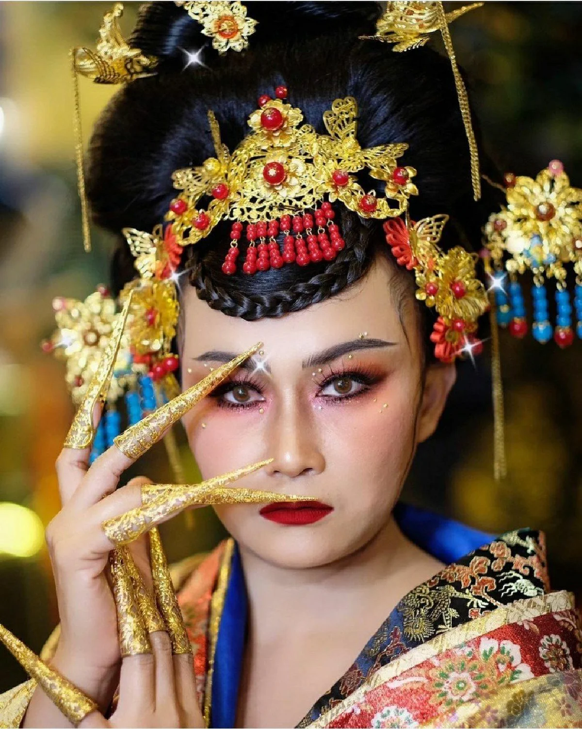 ลาล่า-ลูลู่ แปลงโฉมเป็นฮองเฮา สวยปังแพ็คคู่รับวันตรุษจีน