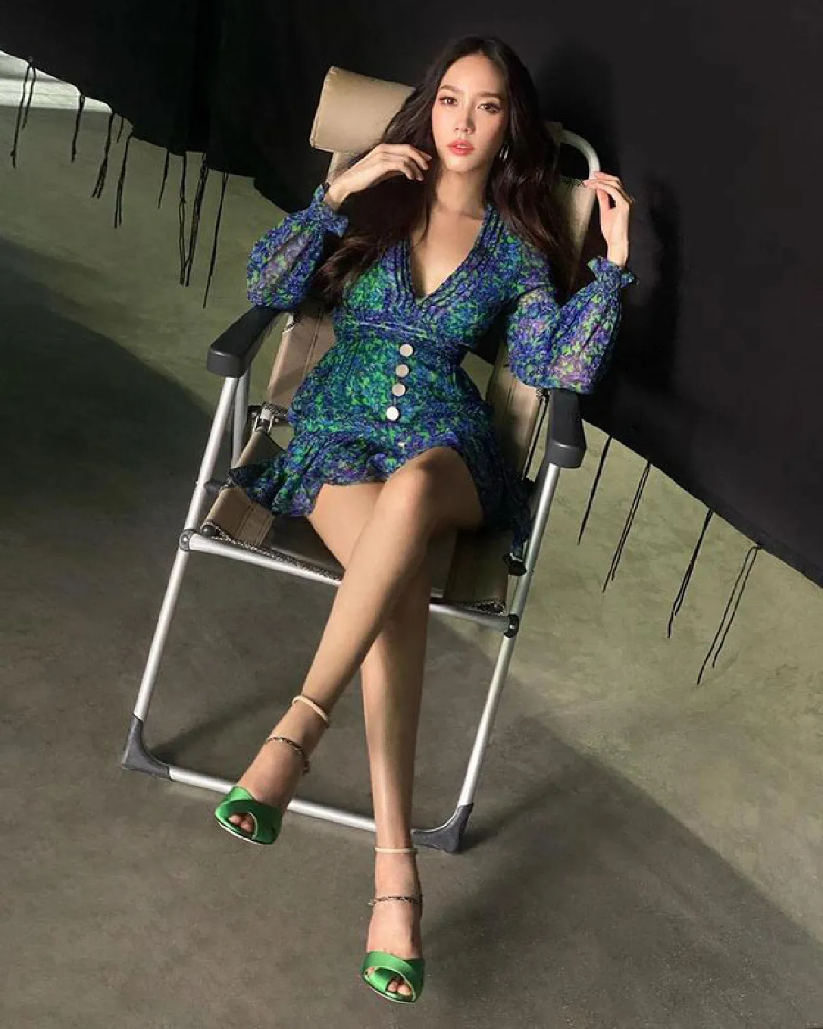 อั้ม พัชราภา ถ่ายรูปคู่ แม่ไฮโซพก ว่าที่เป็นสะใภ้จะเป็นใครได้อีก