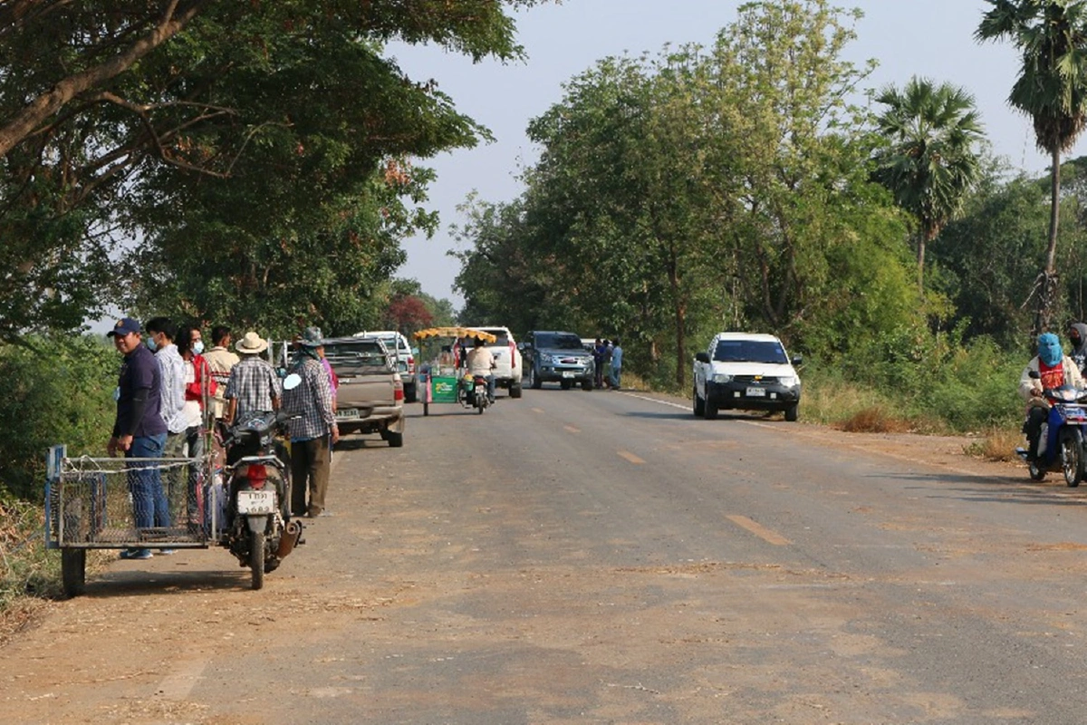 คนแห่ชมน้ำพุโซดาอดชิมรอพิสูจน์คุณภาพก่อน