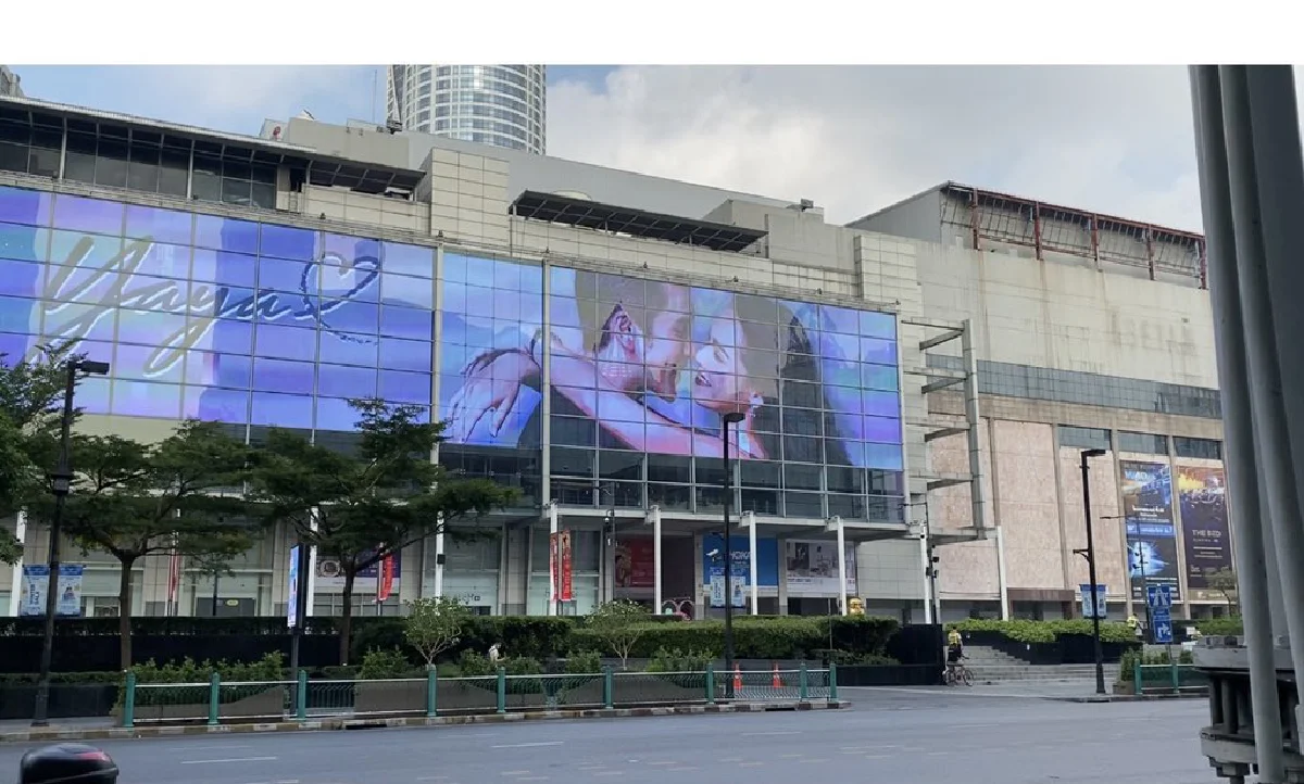 โลกต้องจำแล้วหล่ะ "ณเดชน์" ทำวาเลนไทน์หวานหนัก นำภาพคู่ "ญาญ่า" ขึ้นจอกลางกรุง 